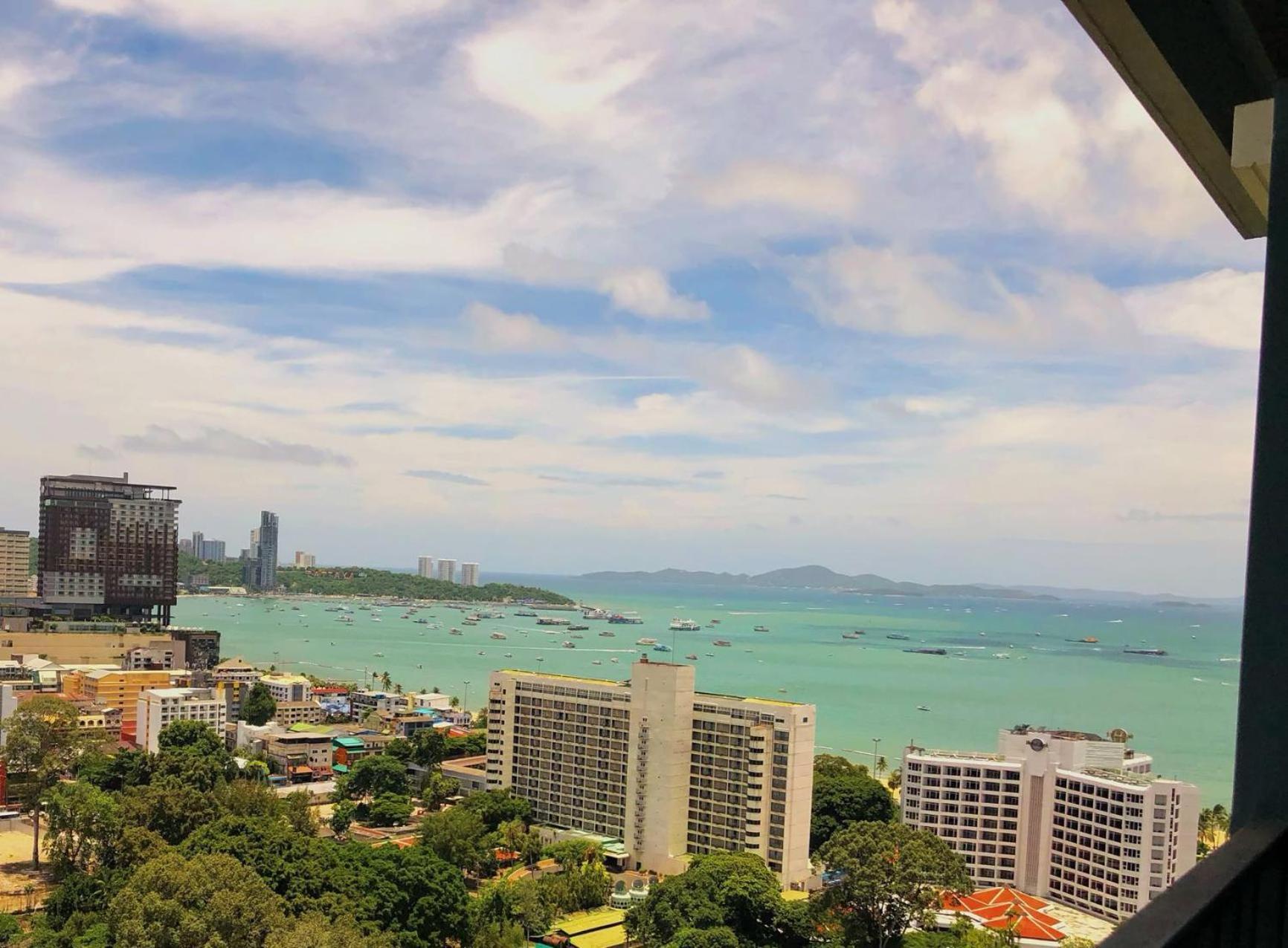 芭提雅fnb Central 无边泳池 Pattaya Dış mekan fotoğraf
